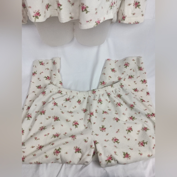 Ralph Lauren Floral Pajama Set - Cream and Pink (#367) - Picture 4 of 6